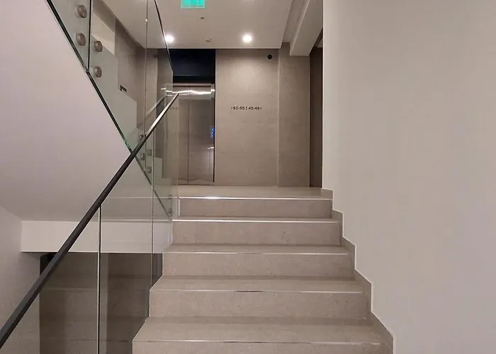 Extra Palata- Center With Parking Apartman