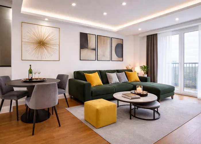 Extra Palata- Center With Parking Apartman